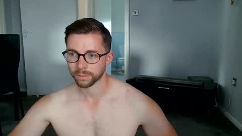 kkezzy online show from July 2026 04:01:02 PM