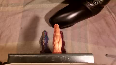 klamstrakur1 online show from October 2025 09:24:01 PM