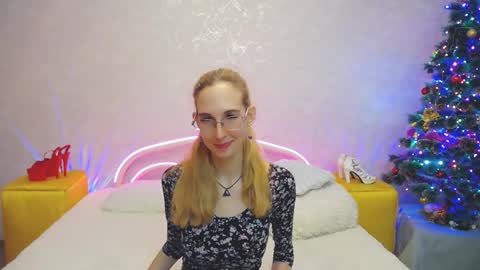 Klary online show from December 2024 02:46:02 PM