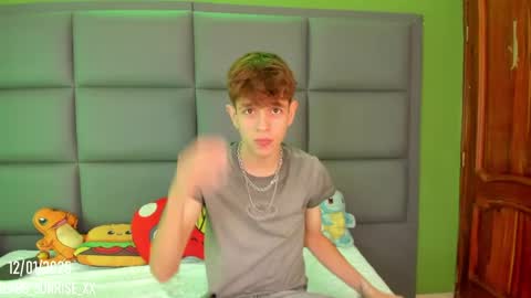 Snapshot of klaus_sunrise_xx chatting on January 2025 11:28:02 AM KLAUS online show from January 2025 11:28:02 AM