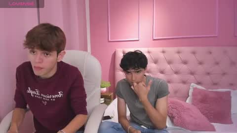 Snapshot of klaus_sunrise_xx chatting on January 2025 01:21:01 AM KLAUS online show from January 2025 01:21:01 AM