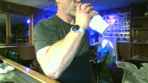 MrKleeen online show from September 2025 09:04:01 PM