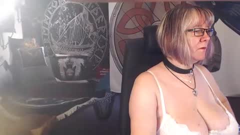 Michelle online show from July 2026 06:47:02 AM