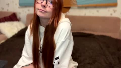 Klementinafanslyklementina6661 online show from February 2025 09:43:02 PM