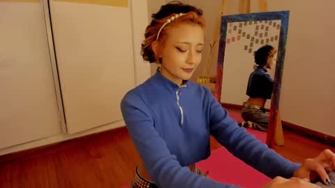 Kleo online show from October 2025 08:38:02 PM