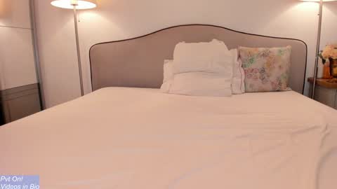 Snapshot of kleospassion chatting on January 2025 03:24:01 PM Kleospassion online show from January 2025 03:24:01 PM