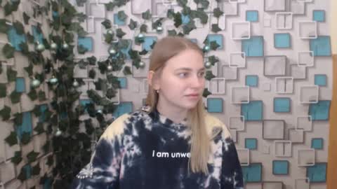 klerkarina online show from December 2024 09:39:02 AM