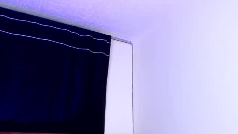 Snapshot of kloe_28 chatting on February 2025 07:09:01 AM Kloe online show from February 2025 07:09:01 AM