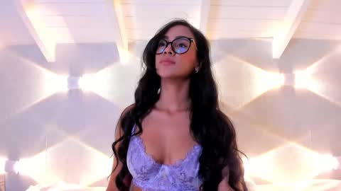 Snapshot of klohewilliams chatting on January 2026 05:27:02 PM klohe Williams online show from January 2026 05:27:02 PM