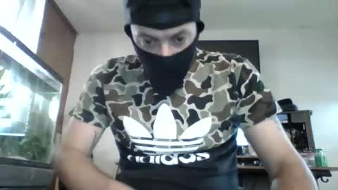 Snapshot of klou502 chatting on February 2025 07:28:01 PM LOUiViLAN online show from February 2025 07:28:01 PM