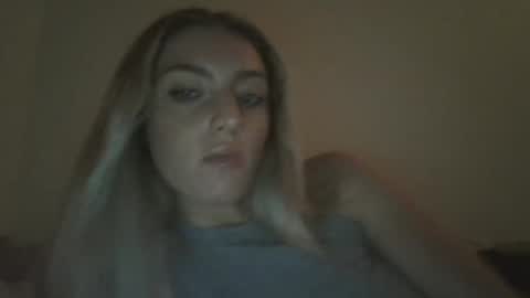 Snapshot of kmb25 chatting on May 2026 06:20:01 AM kmb25 online show from May 2026 06:20:01 AM