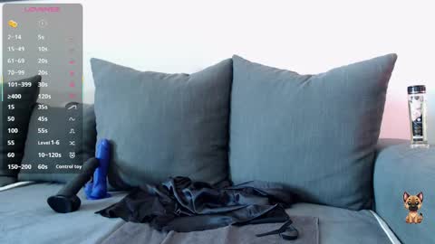 Snapshot of kmillex chatting on September 2025 09:25:02 AM KmilleX online show from September 2025 09:25:02 AM