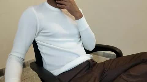 Harry online show from November 2025 06:28:02 PM