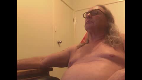Snapshot of knobout chatting on April 2026 09:45:01 AM knobout online show from April 2026 09:45:01 AM