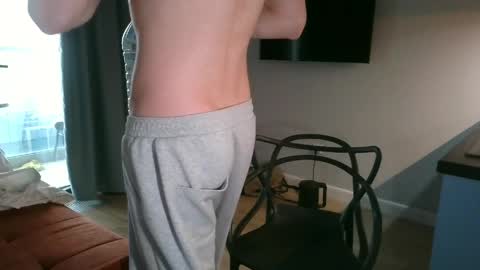 Snapshot of knotsiemens chatting on April 2026 04:22:01 AM Adam online show from April 2026 04:22:01 AM