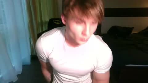 Snapshot of knotsiemens chatting on June 2026 04:55:01 PM Adam online show from June 2026 04:55:01 PM