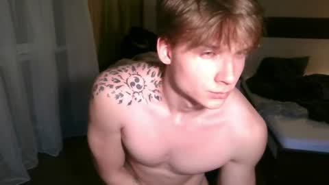Snapshot of knotsiemens chatting on June 2026 06:38:01 PM Adam online show from June 2026 06:38:01 PM