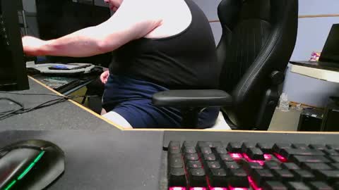 Snapshot of kodiak1974 chatting on April 2026 04:04:02 PM Kodiak1974 online show from April 2026 04:04:02 PM