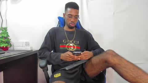 Snapshot of kofi_exotic_ chatting on December 2024 12:23:01 AM kofi online show from December 2024 12:23:01 AM