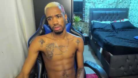 Snapshot of kofi_exotic_ chatting on November 2025 09:47:02 PM kofi online show from November 2025 09:47:02 PM