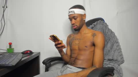 Snapshot of kofi_exotic_ chatting on January 2026 10:12:02 PM kofi online show from January 2026 10:12:02 PM