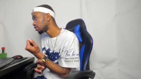 Snapshot of kofi_exotic_ chatting on January 2026 02:25:02 AM kofi online show from January 2026 02:25:02 AM