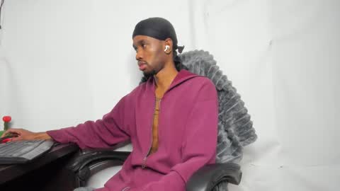 Snapshot of kofi_exotic_ chatting on January 2026 01:33:02 AM kofi online show from January 2026 01:33:02 AM