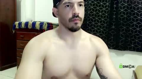 kolombianox online show from May 2026 05:05:02 AM