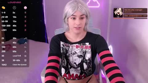 Snapshot of koneko_nya chatting on May 2026 07:11:02 PM Riley online show from May 2026 07:11:02 PM