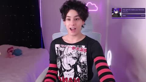 Snapshot of koneko_nya chatting on May 2026 09:01:02 PM Riley online show from May 2026 09:01:02 PM