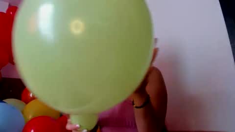 konie Diaz online show from April 2026 08:24:02 PM