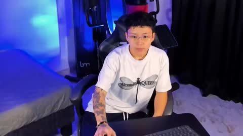 Snapshot of koramoon chatting on November 2025 03:35:01 PM Sara Altgirl online show from November 2025 03:35:01 PM