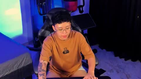 Snapshot of koramoon chatting on November 2025 04:07:02 PM Sara Altgirl online show from November 2025 04:07:02 PM