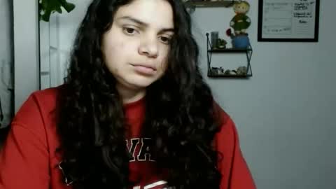 Snapshot of koranikky08 chatting on November 2025 01:38:01 AM Karoll online show from November 2025 01:38:01 AM