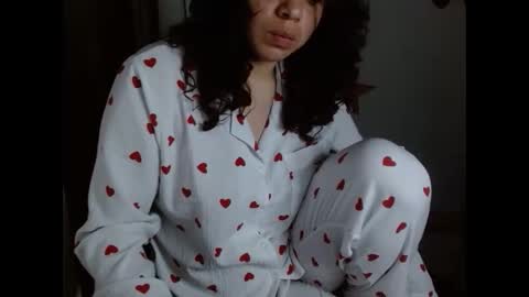 Snapshot of koranikky08 chatting on December 2025 03:01:02 AM Karoll online show from December 2025 03:01:02 AM