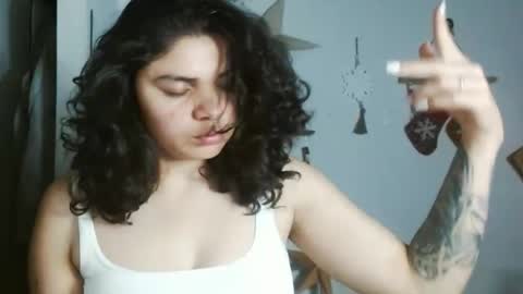 Snapshot of koranikky08 chatting on December 2025 03:37:02 AM Karoll online show from December 2025 03:37:02 AM