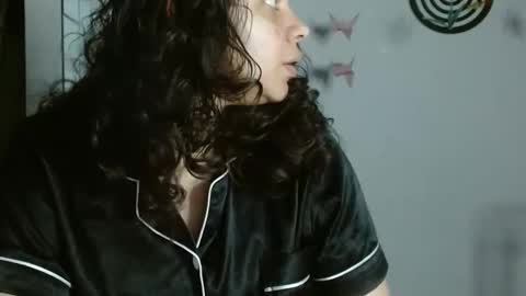 Snapshot of koranikky08 chatting on January 2026 02:05:02 AM Karoll online show from January 2026 02:05:02 AM