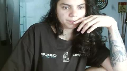 Snapshot of koranikky08 chatting on March 2026 01:56:02 AM Karoll online show from March 2026 01:56:02 AM