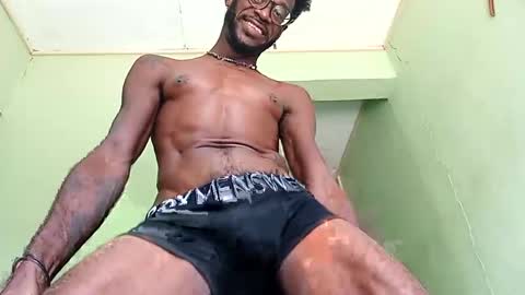 Snapshot of korn4lyfe chatting on February 2025 03:07:01 PM Prince makonnen online show from February 2025 03:07:01 PM