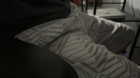 kornick75 online show from October 2025 11:53:01 PM