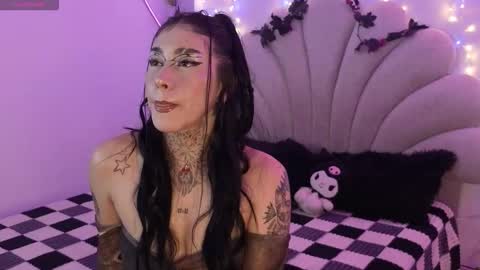 korolova online show from December 2025 10:28:02 PM