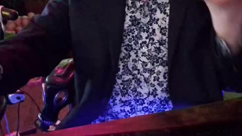 Snapshot of korruptedbymewmew chatting on October 2025 03:04:01 PM Korrupted online show from October 2025 03:04:01 PM