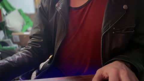 Snapshot of korruptedbymewmew chatting on November 2025 10:04:02 AM Korrupted online show from November 2025 10:04:02 AM