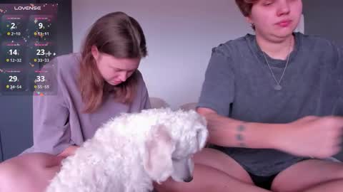 Twiix online show from September 2025 06:07:01 PM