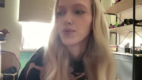 Ariela online show from June 2026 03:29:02 PM