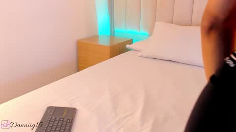 K O S M I C online show from January 2026 01:50:01 PM