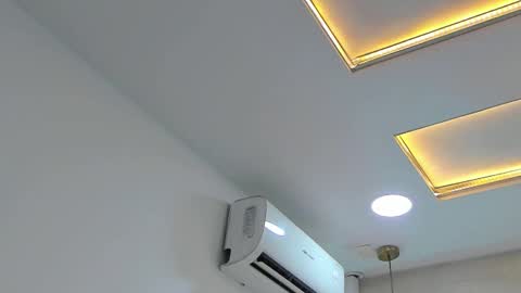 K O S M I C online show from January 2026 01:04:01 PM