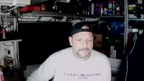 Snapshot of kostasgreek42 chatting on December 2024 05:26:01 PM Kosta online show from December 2024 05:26:01 PM