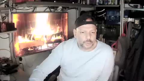 Snapshot of kostasgreek42 chatting on January 2025 12:55:01 PM Kosta online show from January 2025 12:55:01 PM