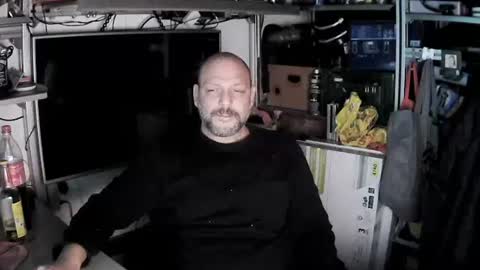 Snapshot of kostasgreek42 chatting on January 2025 06:31:01 PM Kosta online show from January 2025 06:31:01 PM